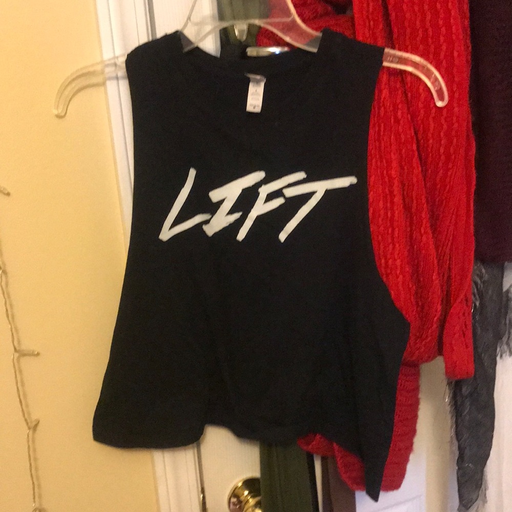 Workout crop